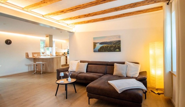 Holiday Home 'Traumzeit' with Private Terrace, Private Garden and Wi-Fi in Neuhütten