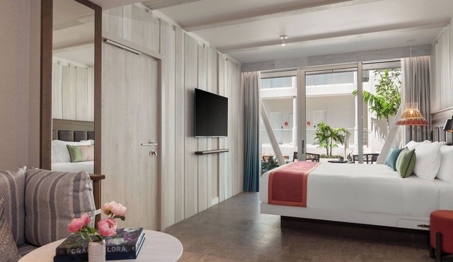 Hotel Indigo Turks Caicos Grace Bay by IHG in Providenciales