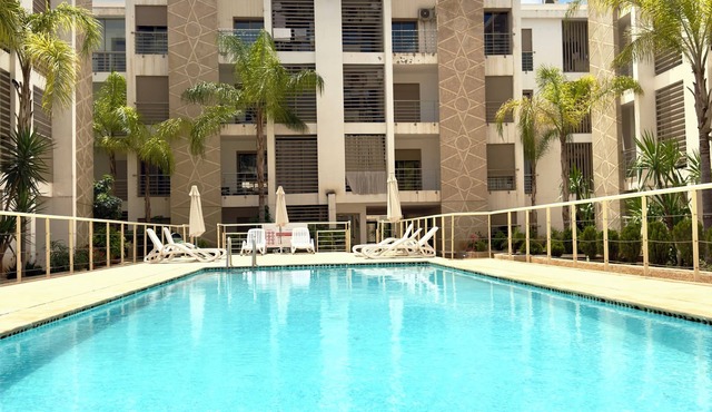 Luxurious downtown apartment with swimming pool in Fès