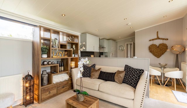 Luxury Contemporary Lodge in Carnforth