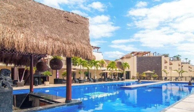 Mamitas Beach & 5th Ave, Private Pool, Patio, Gym in Playa del Carmen