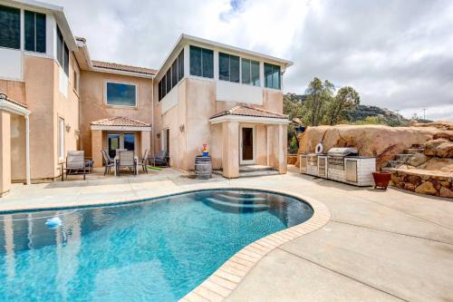 Mountaintop Ramona Home: Private Pool, Near Lake! in Ramona