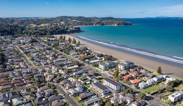 Ocean View Retreat - Stay Orewa in Auckland