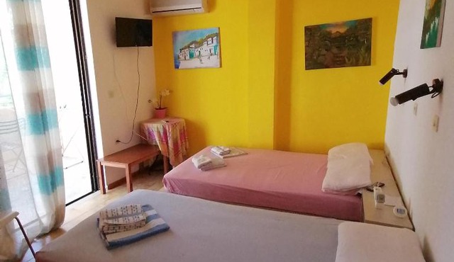 Pavlaras Studios in Tolo