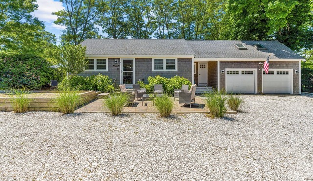 Popponesset-3 bedrooms, 2 baths, sleeps 6, w/cental A/C in Mashpee