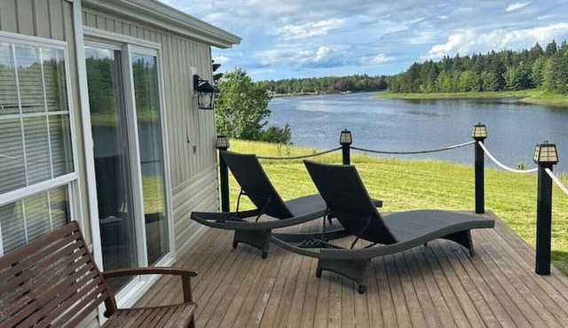 Private Waterfront Getaway in Richibouctou