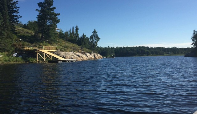 Solar Living, In This Off-The-Grid Wilderness, Lake Cabin, Close To Kenora, On. in Kenora