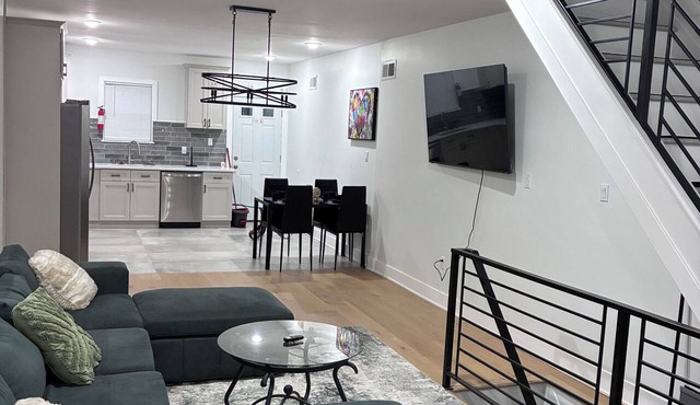 Tacoma Family Haven Cozy Philly Getaway Close to I-76. Looking for convenience in Philadelphia