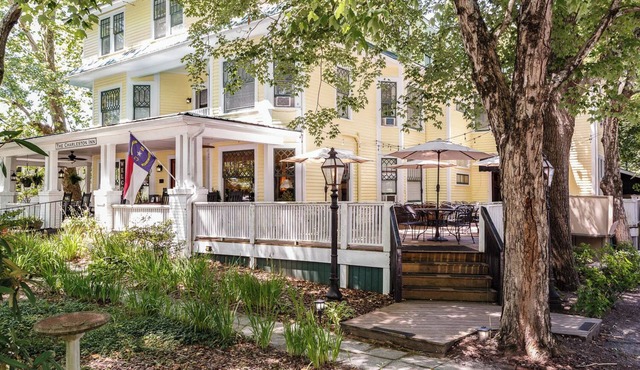 The Charleston Inn in Hendersonville