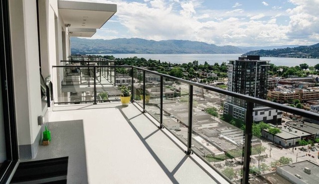 The Napa - Brooklyn Penthouse Downtown in Kelowna