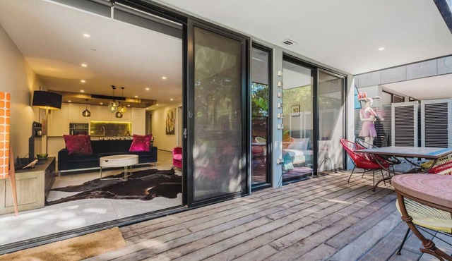 The Nest A Royal Garden Abode by the Beach in Elwood