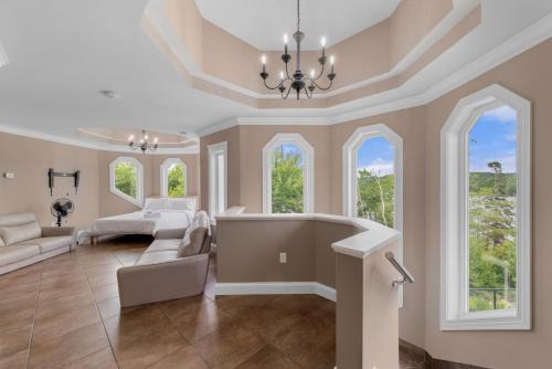 Tranquil Chateau on Moody Lake in Sambro