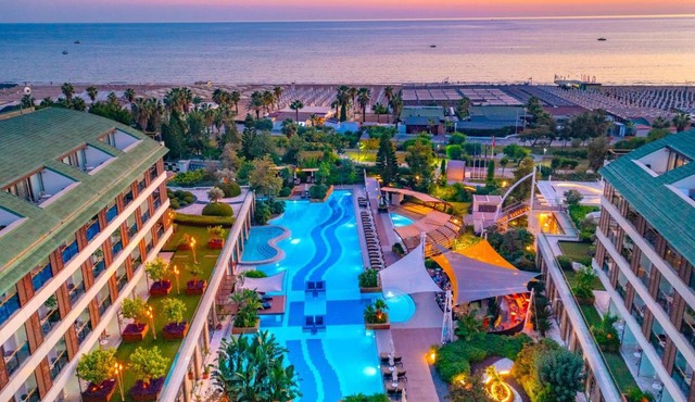 TUl BLUE Side Adult Only 16 Plus - Ultra All Inclusive in Side