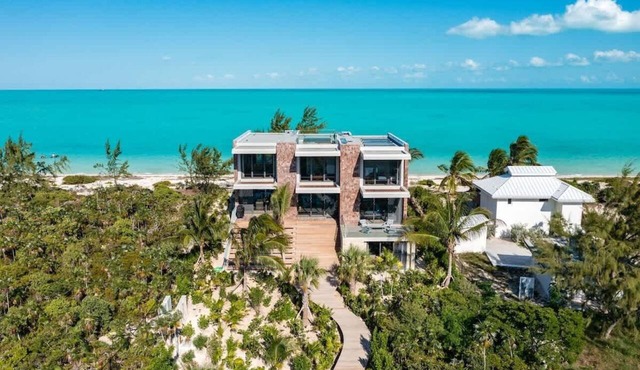 Villa Umi 4 Br