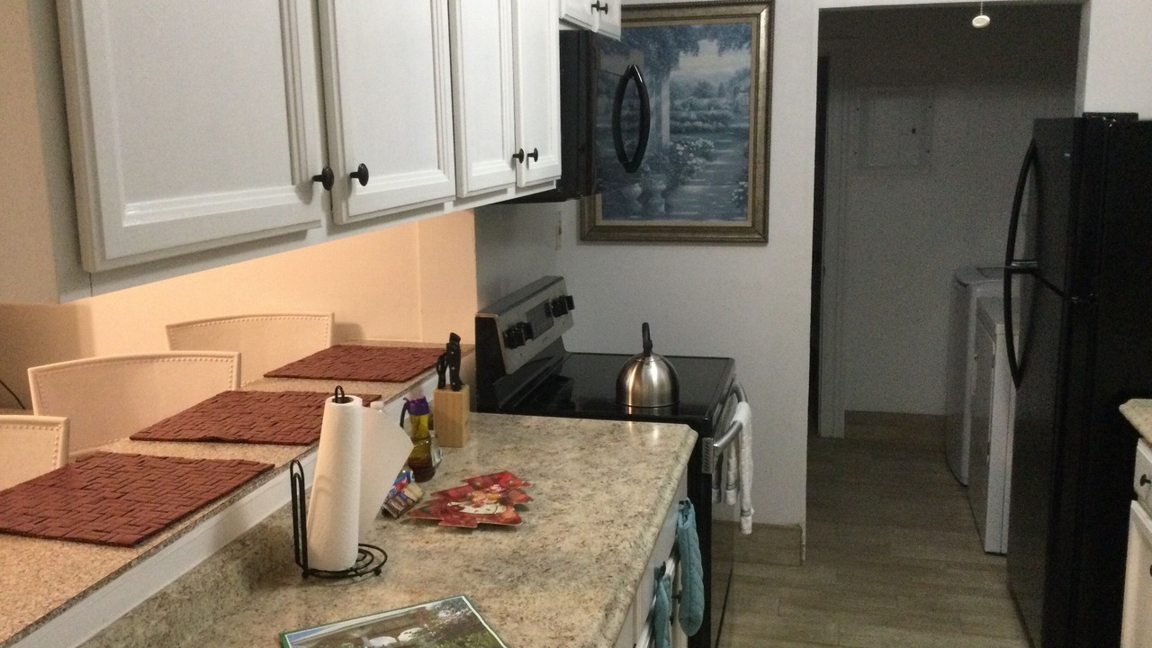Photo of Kitchen in Cockburn Town