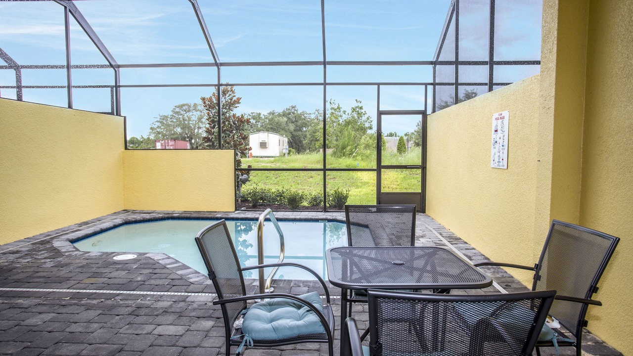 Photo of Outdoor in Davenport