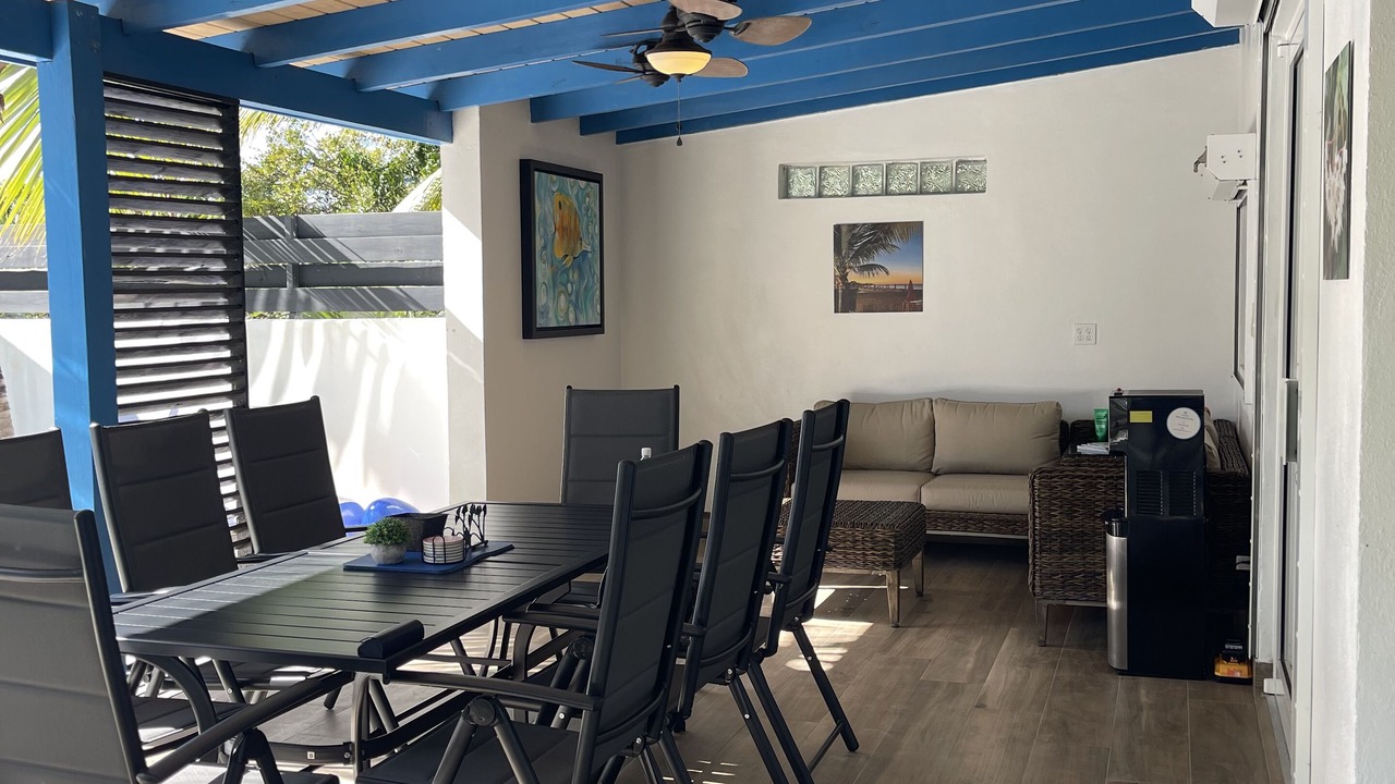Photo of Outdoor in Long Bay Hills