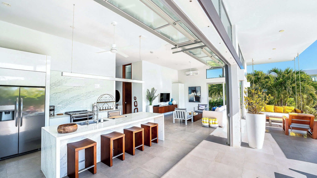 Photo of Kitchen in Long Bay Hills