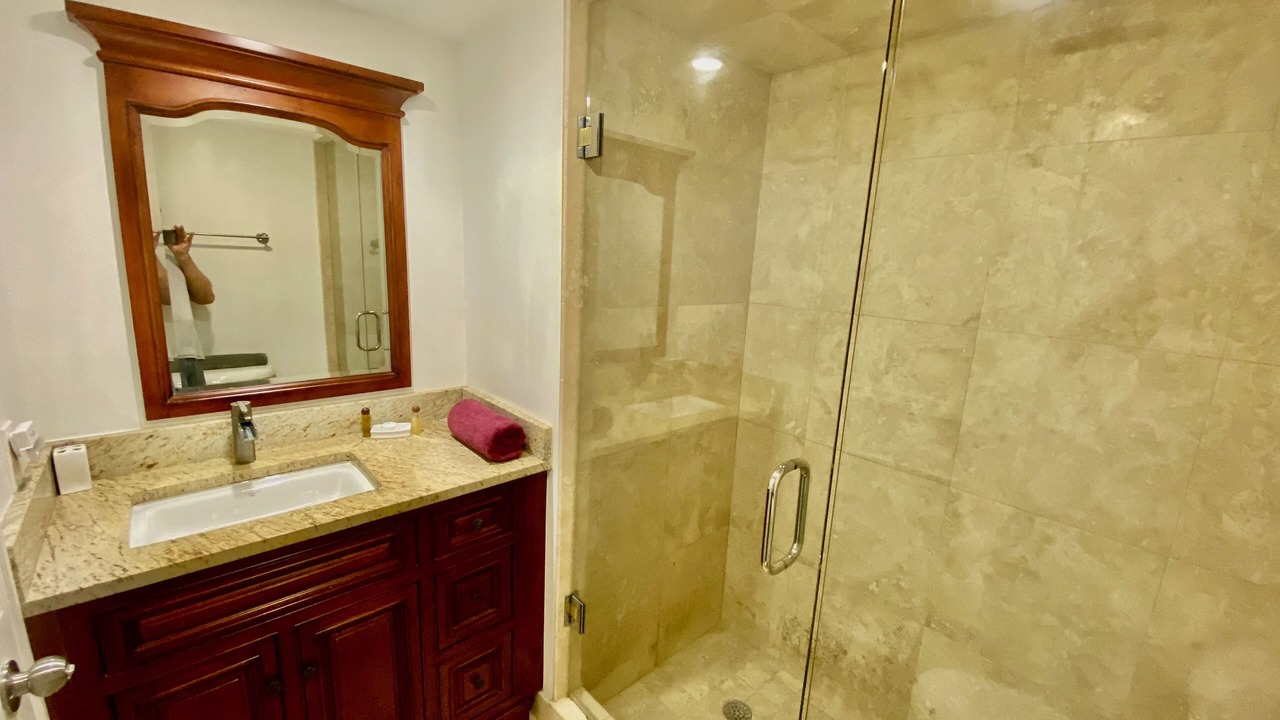 Photo of Bathroom in Leeward Settlement