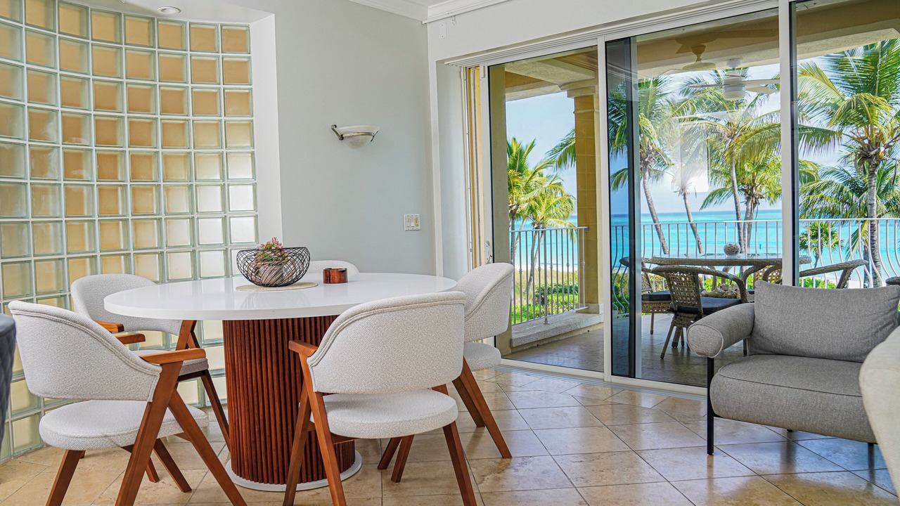 Photo of Others in Grace Bay
