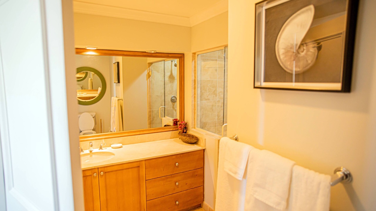 Photo of Bathroom in Grace Bay