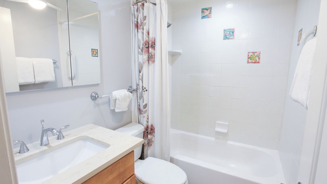 Photo of Bathroom in Kihei
