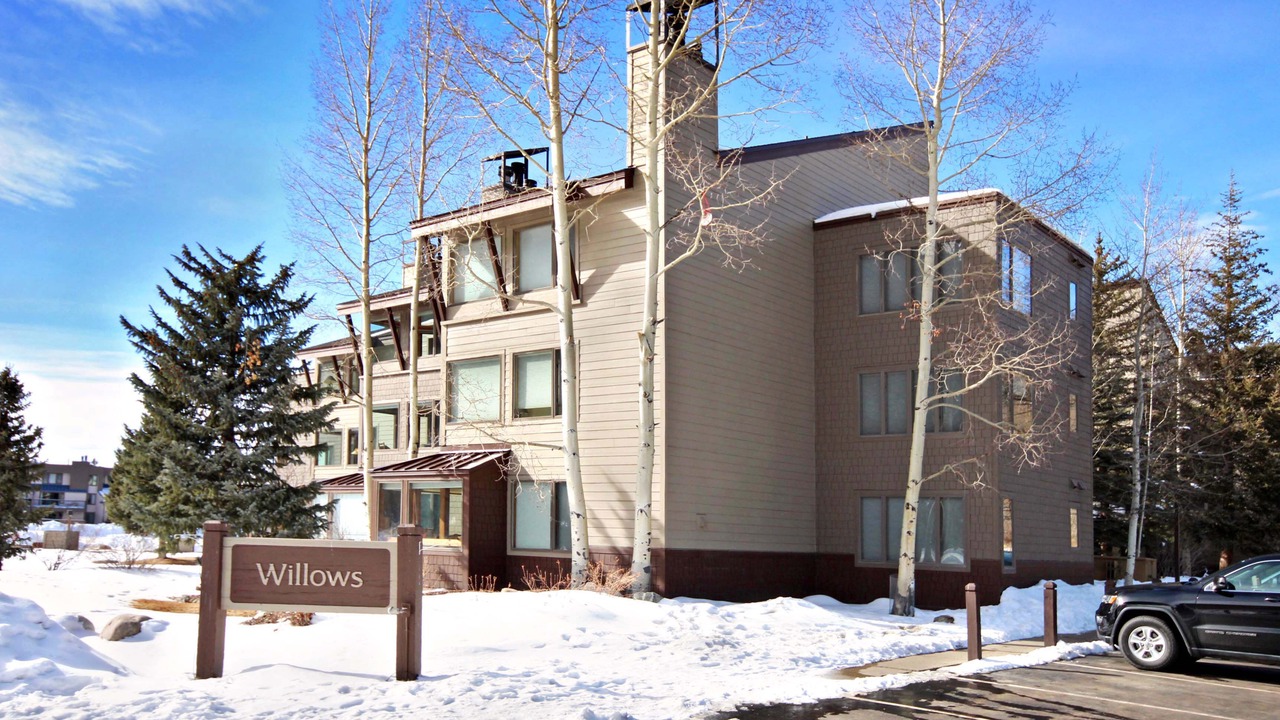 Photo of Outdoor in Lakeside Village