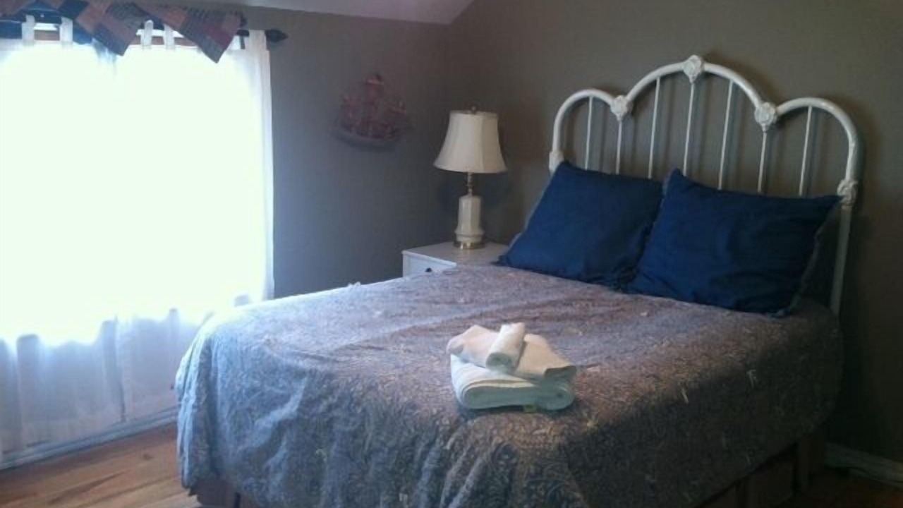 Photo of Bedroom in Village of Harrison