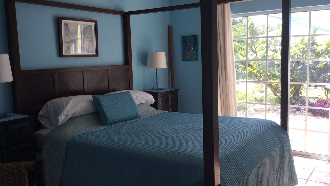 Photo of Bedroom in Leeward Settlement
