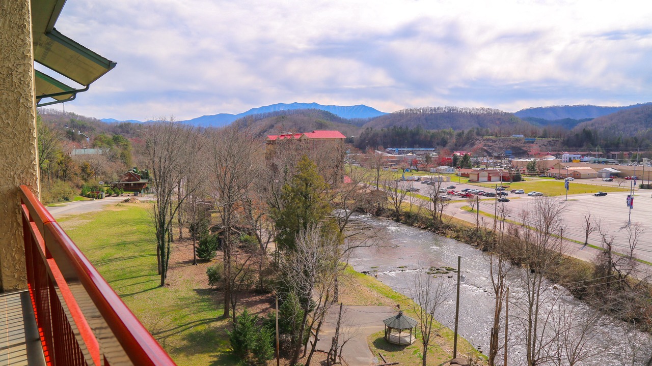 Photo of Patio Balcony in Pigeon Forge