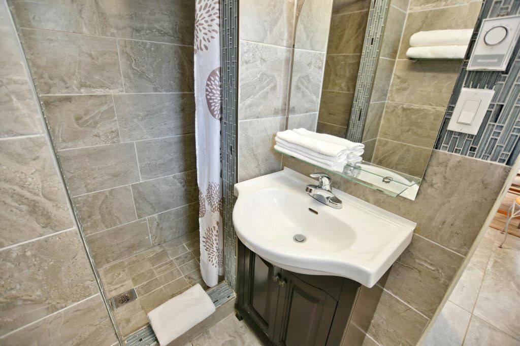 Photo of Bathroom in Wasaga Beach