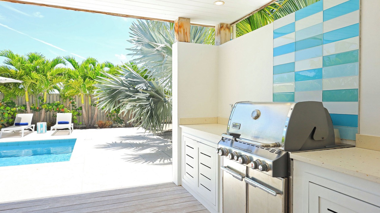 Photo of Outdoor in Leeward Settlement