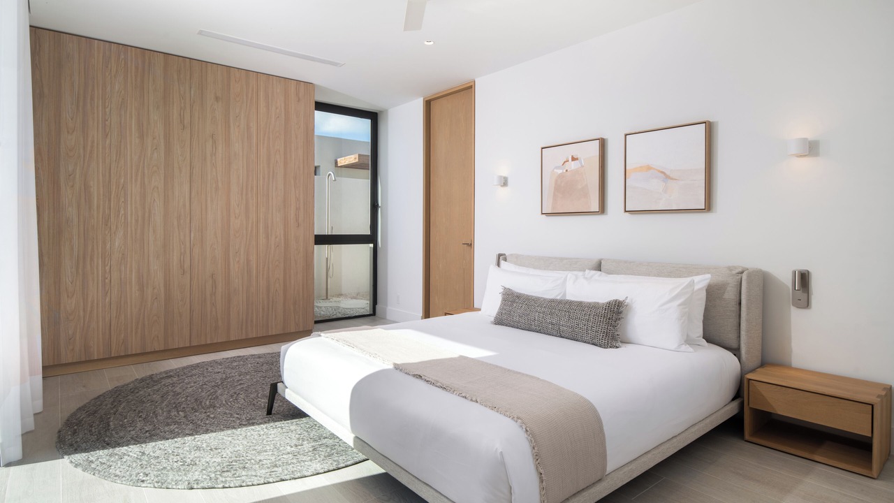 Photo of Bedroom in Leeward Settlement