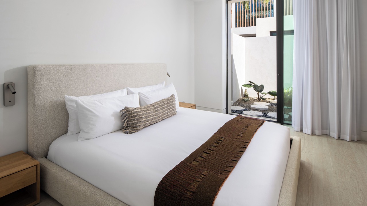 Photo of Bedroom in Leeward Settlement