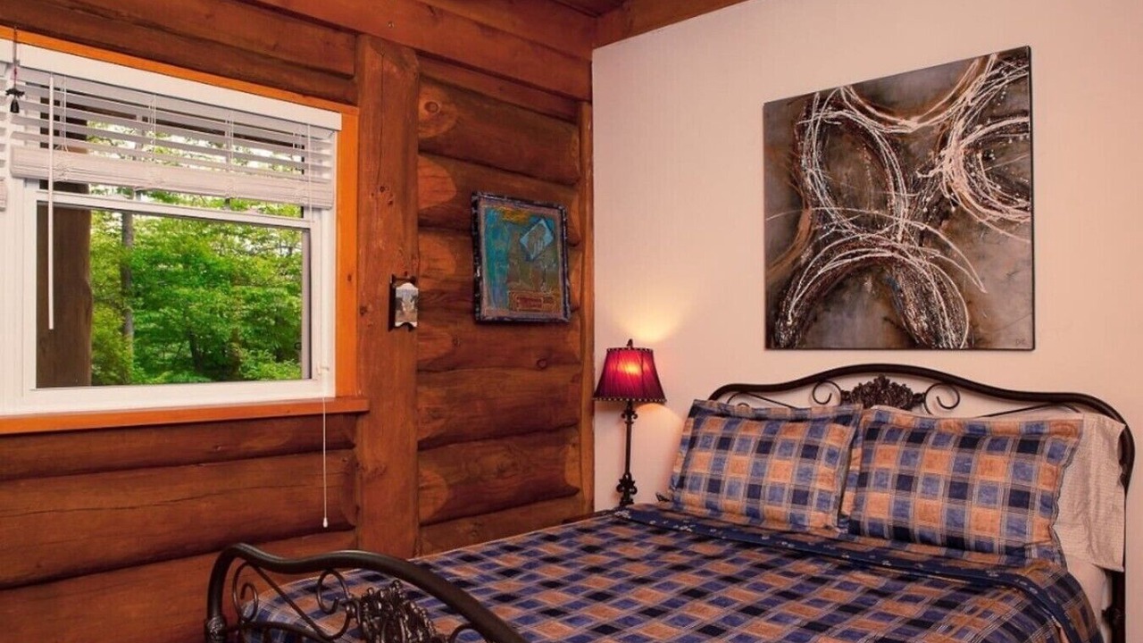 Photo of Bedroom in Sainte-Adele