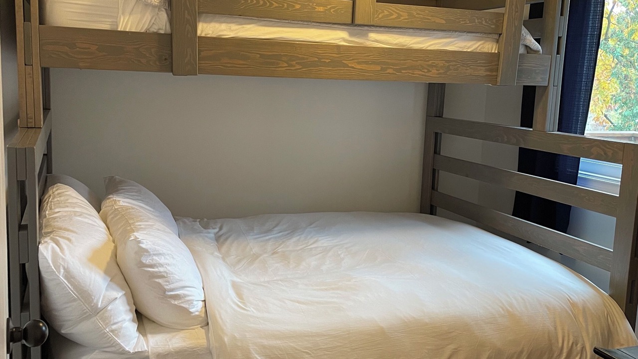 Photo of Bedroom in Wasaga Beach