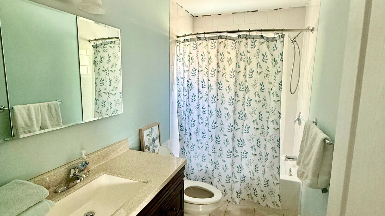 Photo of Bathroom in Wasaga Beach