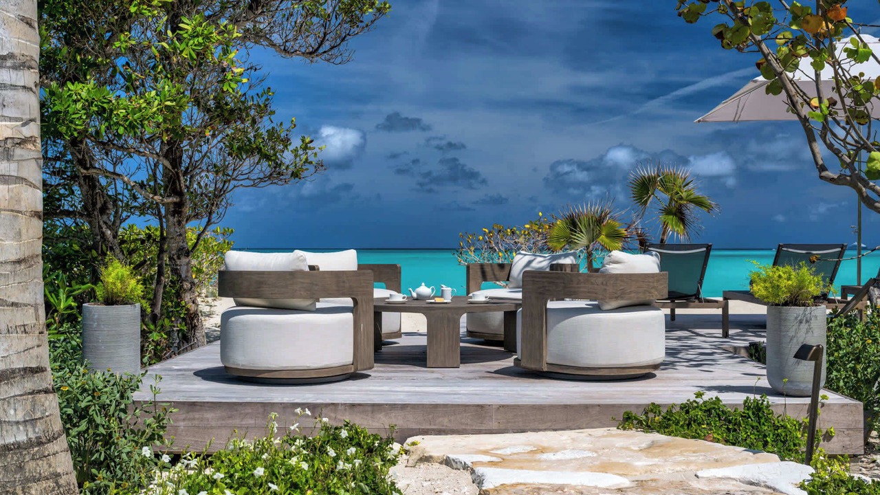 Photo of Patio Balcony in Leeward Settlement