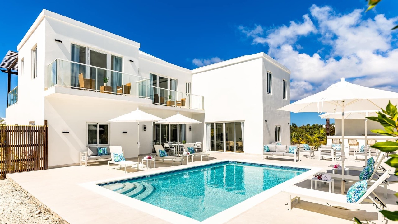 Photo of Outdoor in Leeward Settlement