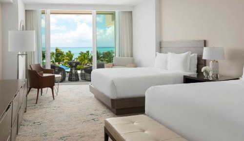 Deluxe Guest Room with 2 Queen, Partial Ocean view, Balcony