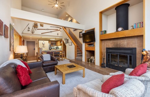 Keystone Condo | 2130 The Pines 1 Bedroom Condo by RedAwning