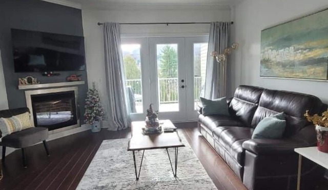 Champlain Condo 102 in Bromont