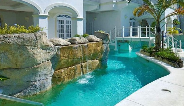 Condo Old Trees 6 - Firefly | Beach Front - Located in Exquisite Saint James with Private Pool in Saint James