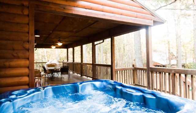 Treasured Times-Spacious living area; Hot tub; Playset; Large yard! in Broken Bow