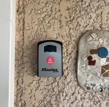 Roissy CDG, private room 4 in Roissy-en-France